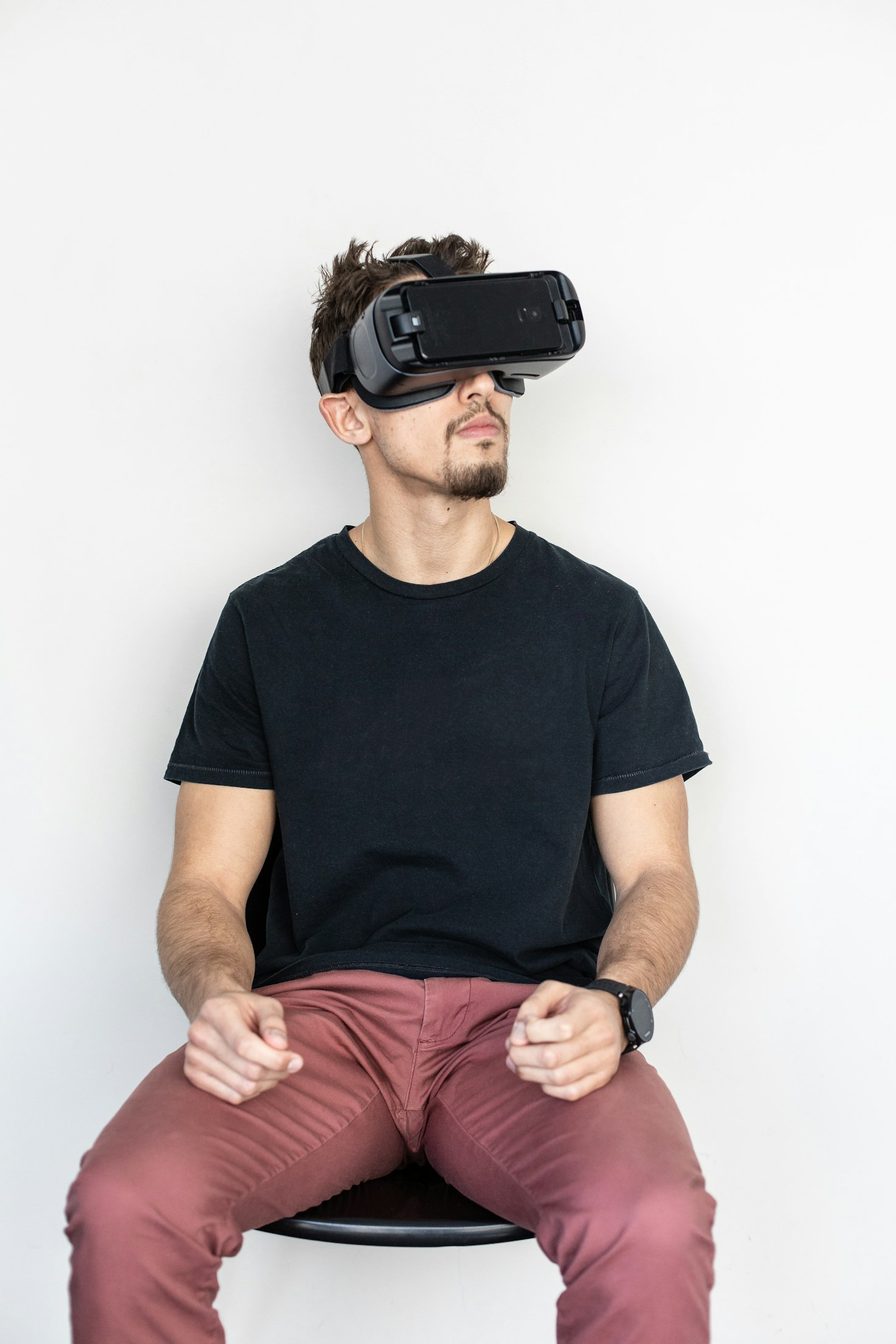 I Vantaggi dell’Esperienza VR per il Pubblico Adulto